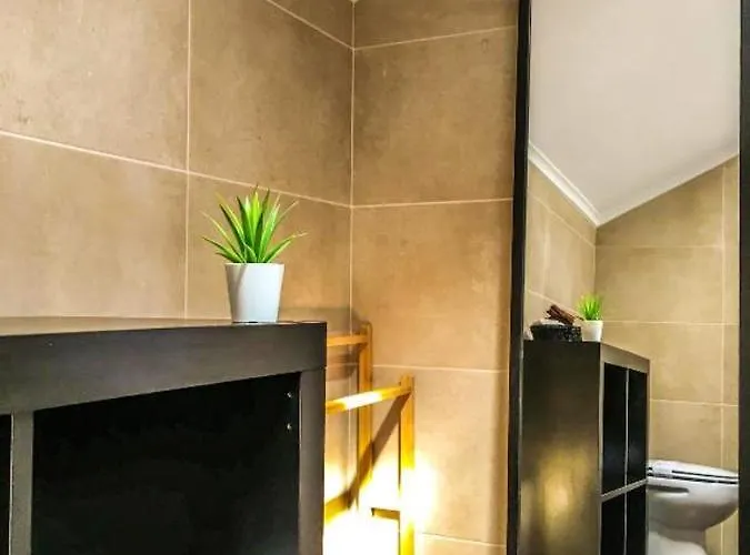 Holiday home Charming House With Shared Pool In Atalaia, 110 M² *