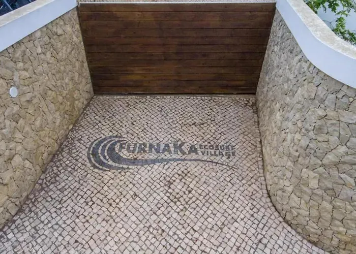 Charming House With Shared Pool In Atalaia, 110 M² Holiday home Lourinha (Lisbon)