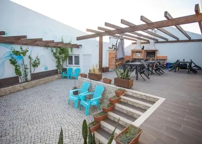 Nyaraló Charming House With Shared Pool In Atalaia, 110 M² Lourinhã